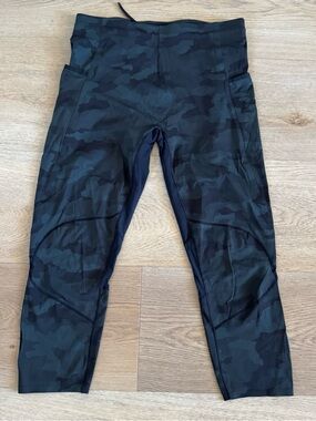 Lululemon Surge Light 3/4 Tight Side Pockets Large Camo